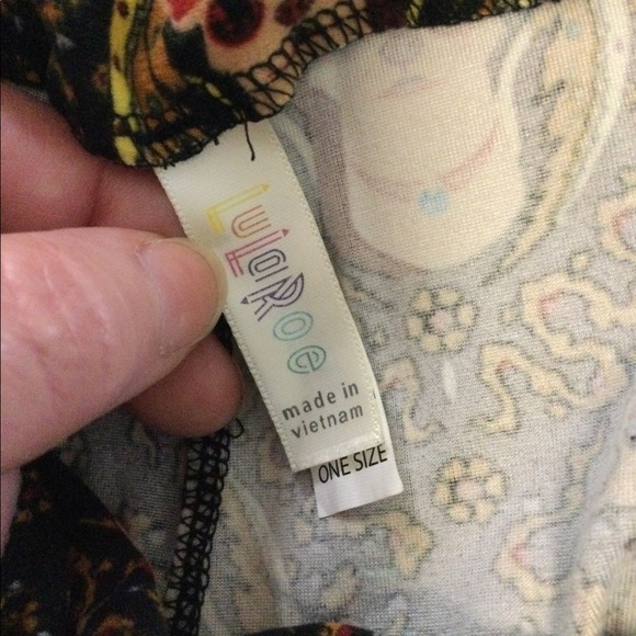 Lula Roe Leggings - Picture 2 of 2